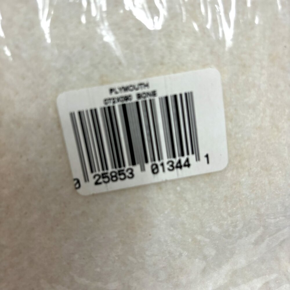 Plymouth 100% Polyester Cream Blanket NWT Vintage - Picture 11 of 11